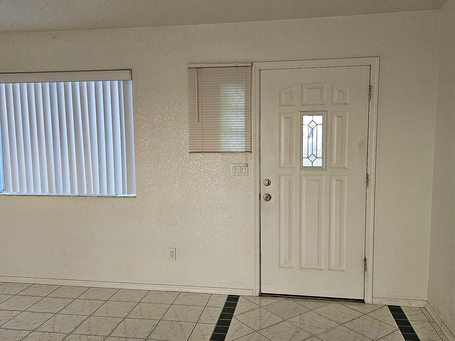 2 bed, 1132 sqft, $1,550 — Photo 3
