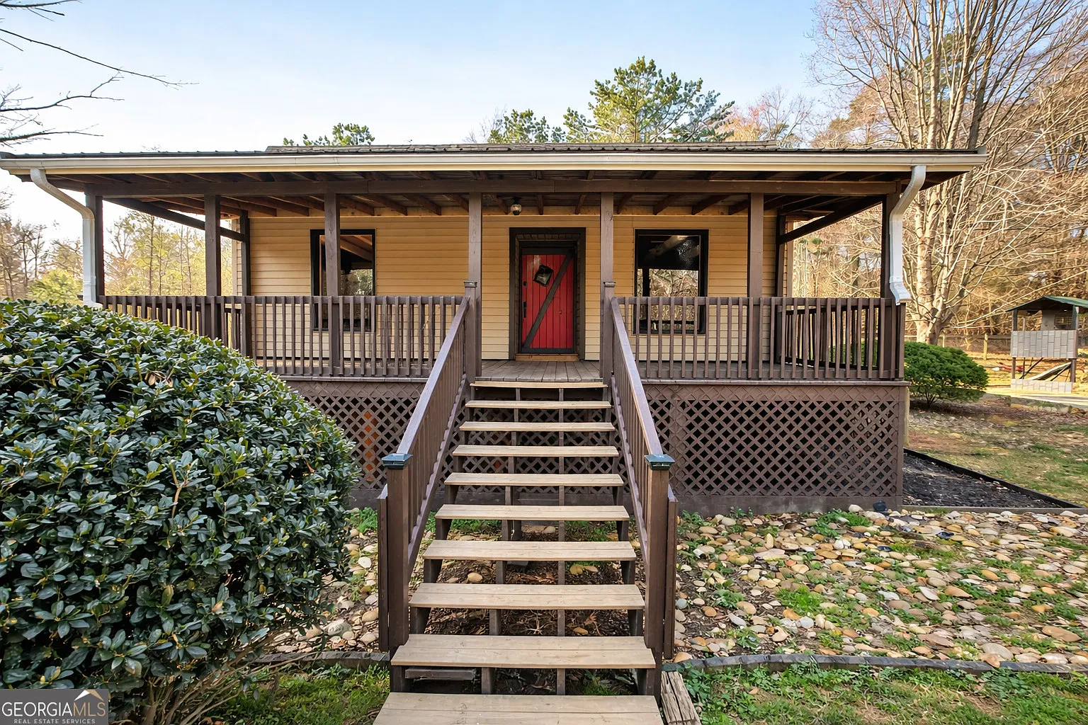 834 Hancock Rd photo 1