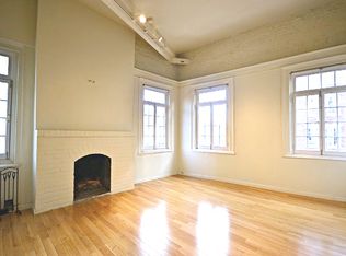 317 W 12th St, New York, NY 10014