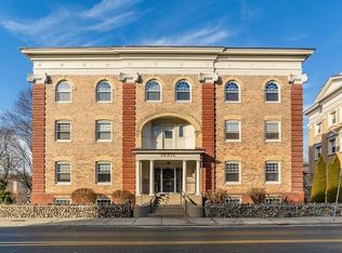 306 Main St APT 5, Melrose, MA 02176