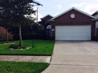 13018 Shallow Falls Ln, Pearland, TX 77584