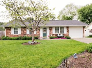 907 Ridgewood Dr, Plainfield, IN 46168