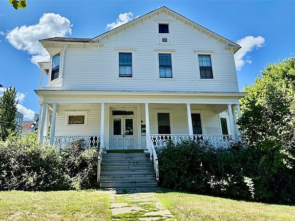 2nd image of 431 E Seneca St