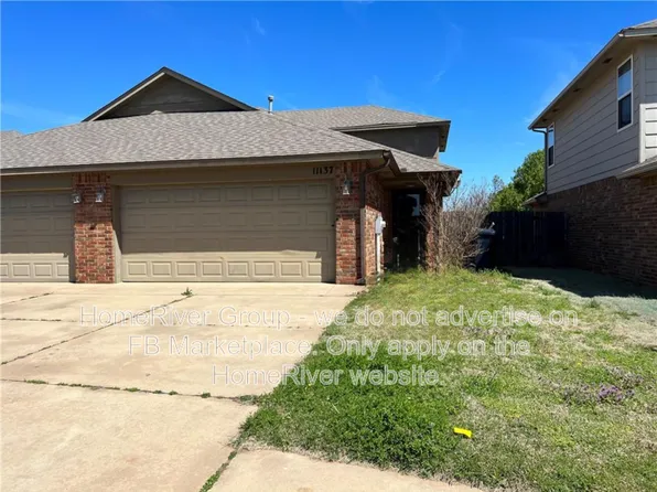 11137 SW 5th St, Yukon, OK 73099