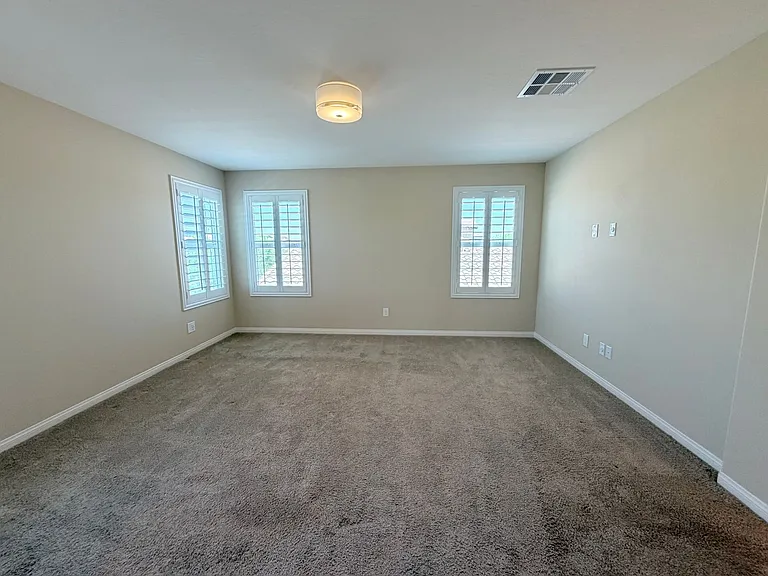 4345 Stardusk Falls Ave — Photo 11
