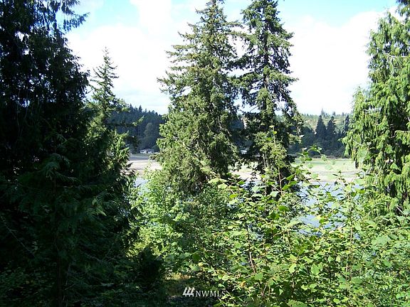 3rd image of 0 Lot 4 E Beaver Avenue