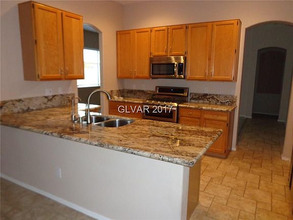 4th image of 7909 Wedlock Ln #0