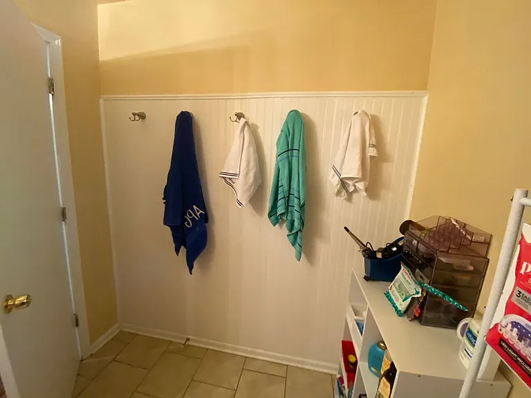 1725 Airport Dr — Photo 14