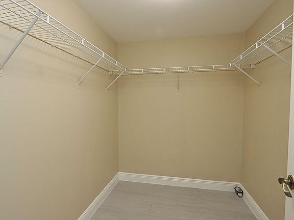 4th image of 4167 Castilla Cir APT 105
