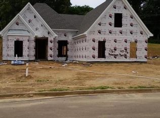 1767 Robertson Place Dr, Hernando, MS 38632