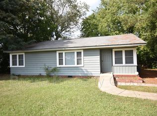 5108 Spruce Dr, Fayetteville, NC 28304