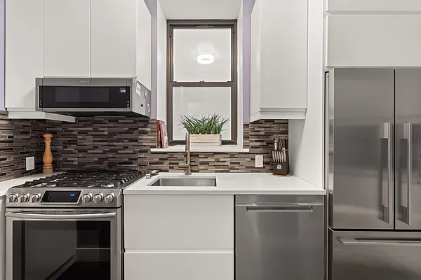 Sold by Compass | media 28