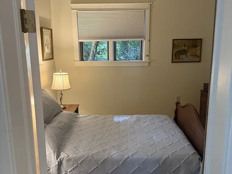 314 S Sherwood St — Photo 34