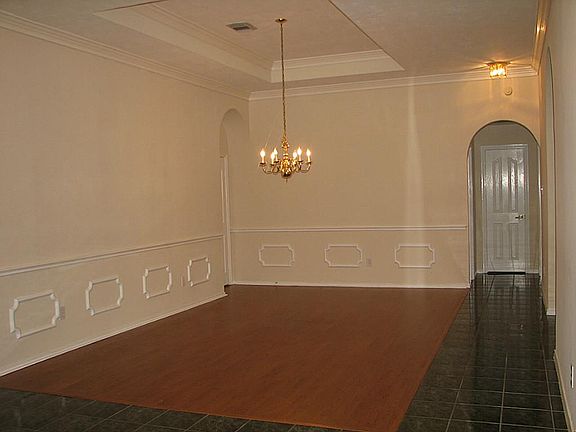 4th image of 508 Meadow Bend Dr