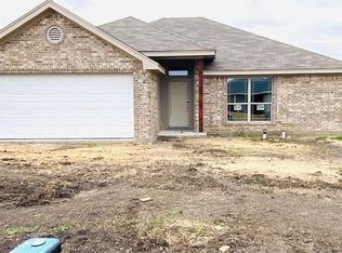 311 Woods Dr, Gatesville, TX 76528