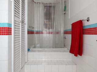 264 7th St #1, Hoboken, NJ 07030