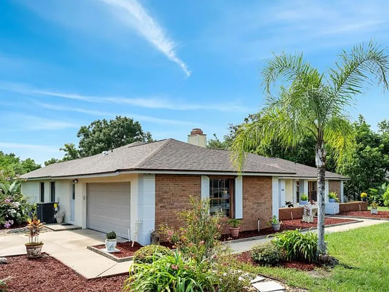1849 E Crowley Cir — Photo 1