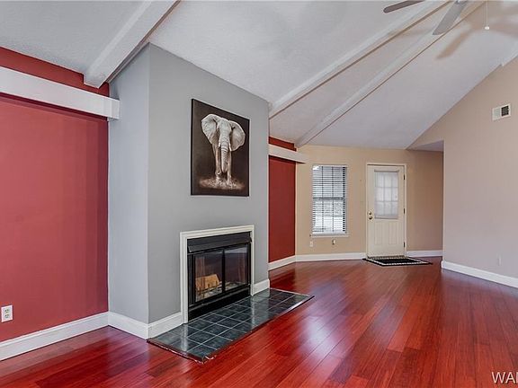 4th image of 3302 Kensington Ct