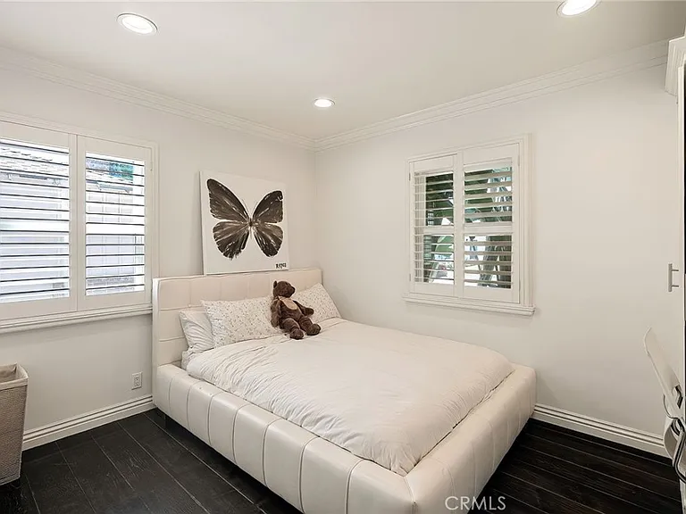 5330 Natick Ave — Photo 35