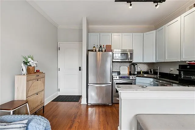 1005 Barracks St #6 — Photo 7