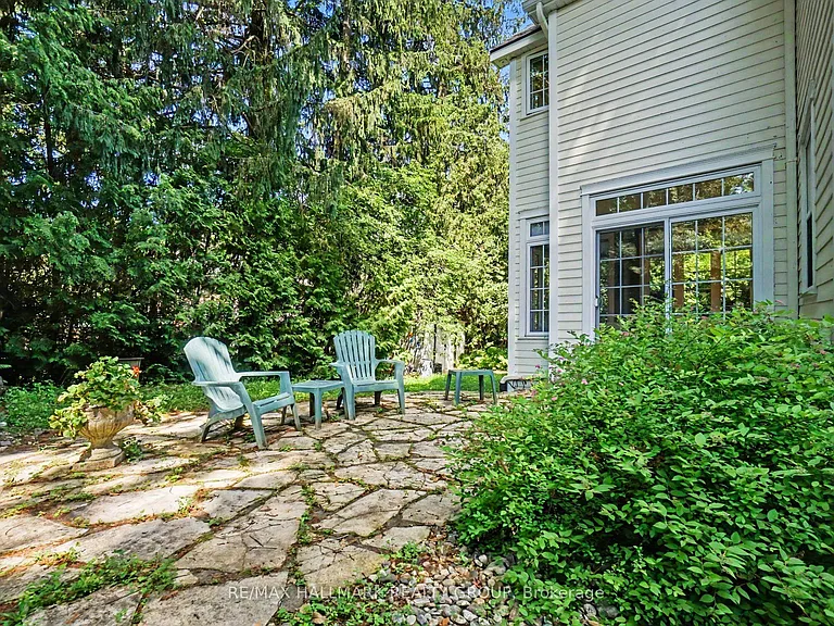 171 Minto Pl — Photo 21