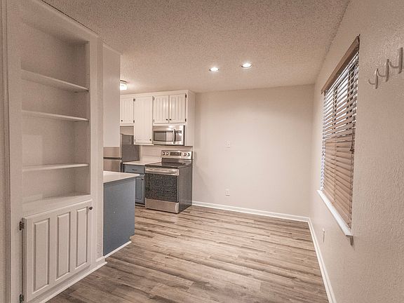 4th image of 1421 S 12th St APT 210