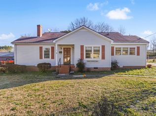 603 Hickory St, Clinton, SC 29325