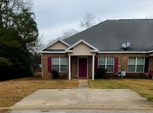 112 Charter Ct, Centerville, GA 31028