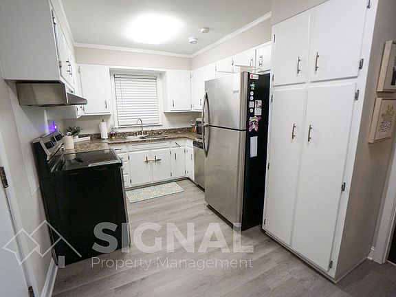 5th image of 264 Garden Dr