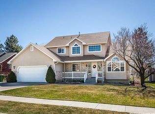 720 Summit Dr, Smithfield, UT 84335
