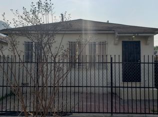 318 W Magnolia St, Compton, CA 90220