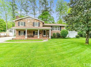 3704 Swann St, Raleigh, NC 27612