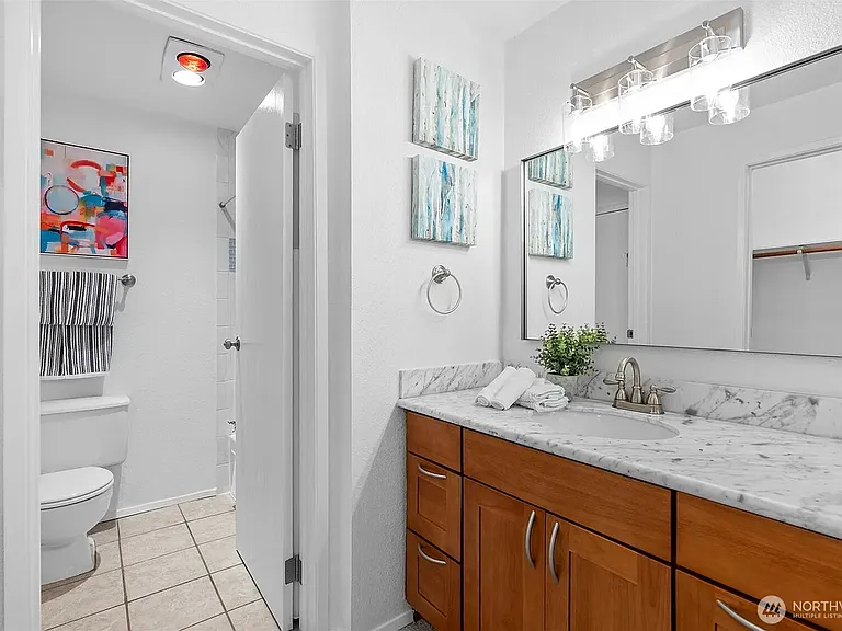 14630 NE 35th St #204 — Photo 2