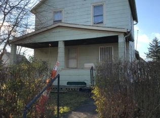 4538 Effie Rd, Cleveland, OH 44105