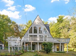 10 Pine Road, North Hampton, NH 03862