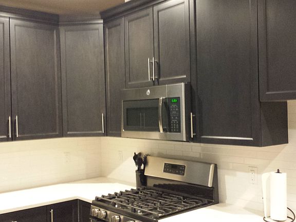4th image of 275 Center Ave #2