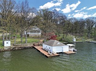 54 Halsey Is, Lake Hopatcong, NJ 07849