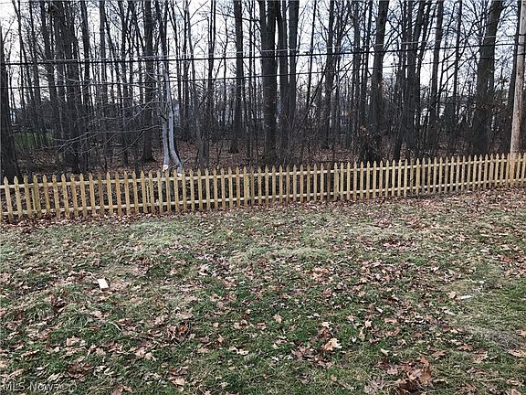 3rd image of 18186 Ash Dr