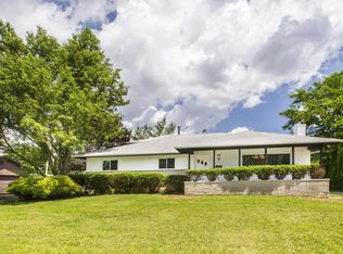 1808 Kenwick Rd, Columbus, OH 43209