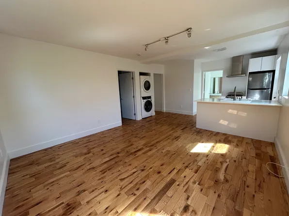 4424 Burns Ave APT 1, Los Angeles, CA 90029