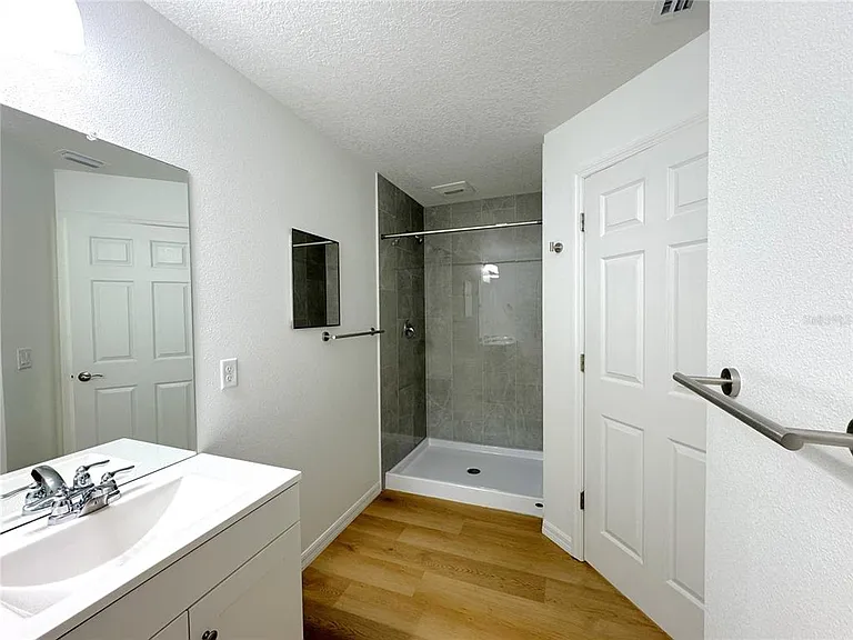 9789 S Clearsprings Dr — Photo 14