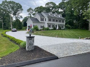 85 River Edge Farms Rd, Madison, CT 06443