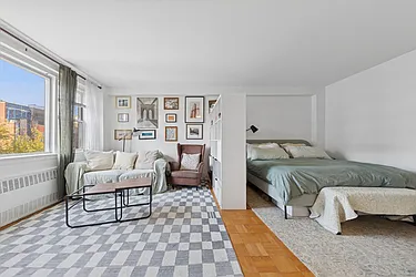 3725 Henry Hudson Parkway West, #7F