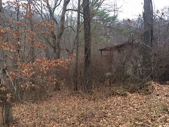 5th image of 10 Billingsley Dr