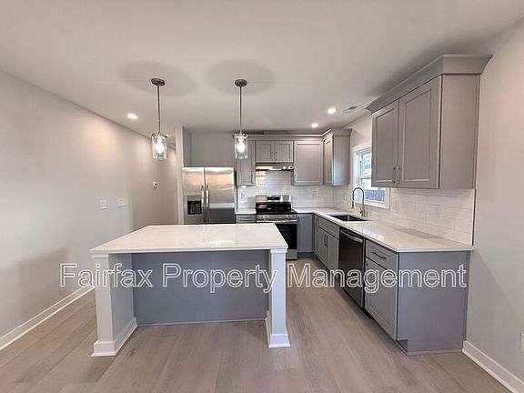 3rd image of 703 N Guthrie Ave #B