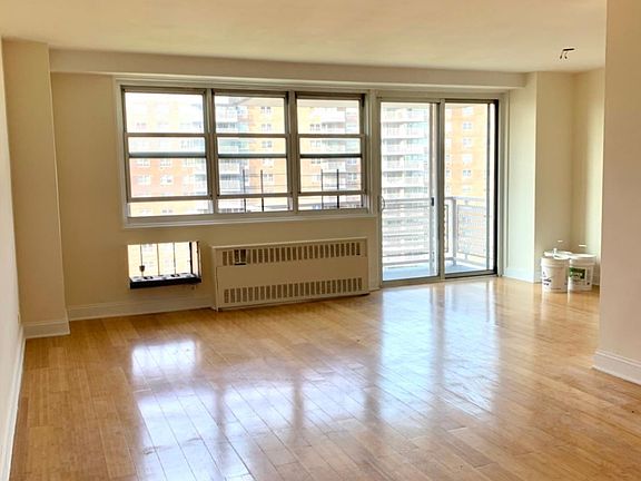 4th image of 880 Boynton Ave Floor 13