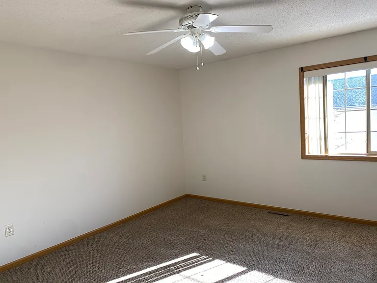 1101 Stuhr Ct — Photo 7