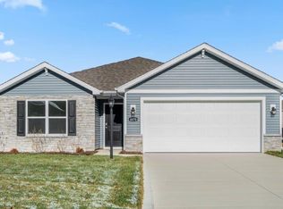 4478 Bradley Dr, Fort Wayne, IN 46818