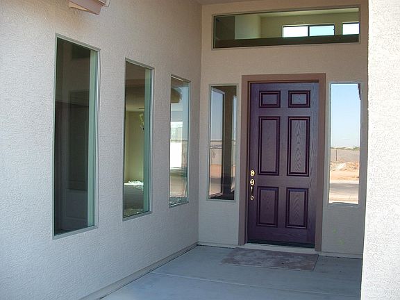4th image of 26000 N 73rd Ln