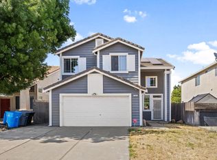 565 Edenderry Dr, Vacaville, CA 95688